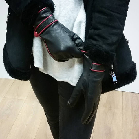 HK - Ladies Gloves (6.5 - 7)