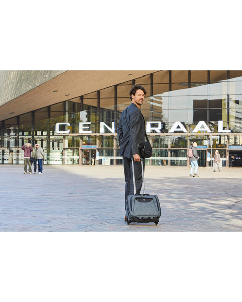 ENRICO BENETTI Garda - Hliðarveski