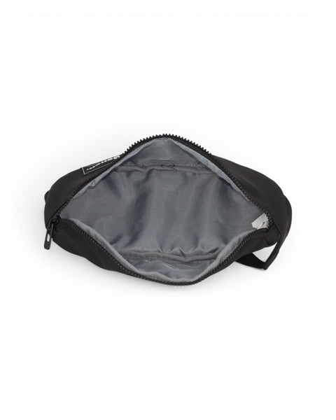 Bench. Fanny pack 