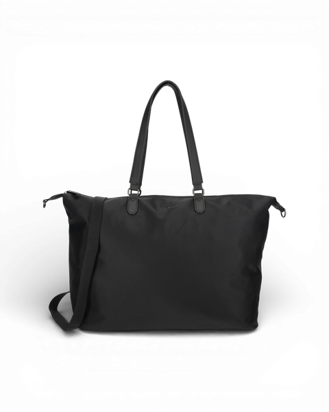 ENRICO BENETTI Caroline Sundtaska