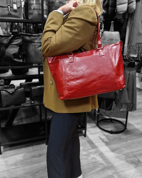 THE MONTE - A4 Handtaska