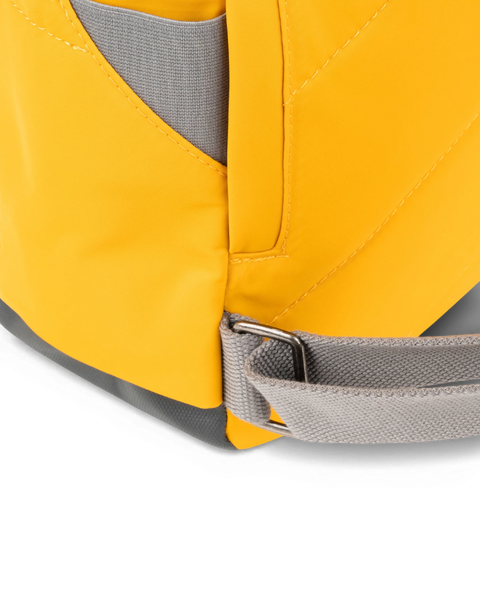 ROKA LONDON CANFIELD B - Bakpoki