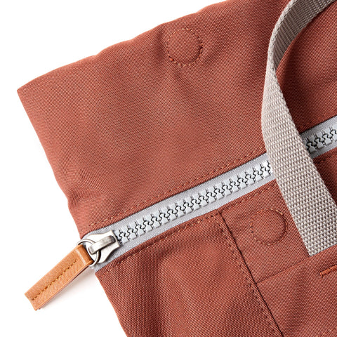 ROKA LONDON Finchley Sustainable Medium - Backpack