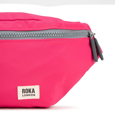 ROKA LONDON Jubilee Recycled Nylon - Hliðar/mittistaska