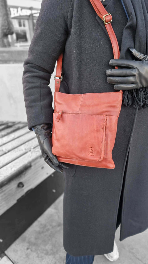 HOUSE OF SAJACO - Hliðartaska