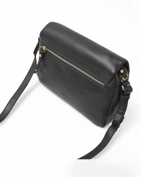 dR Amsterdam - Dömutaska