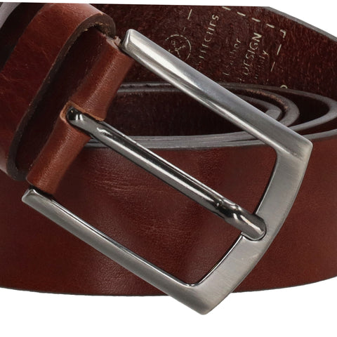 Hide and stitches - Leather belt